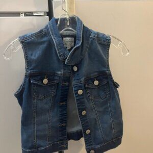 Wax Jean basic denim button down vest